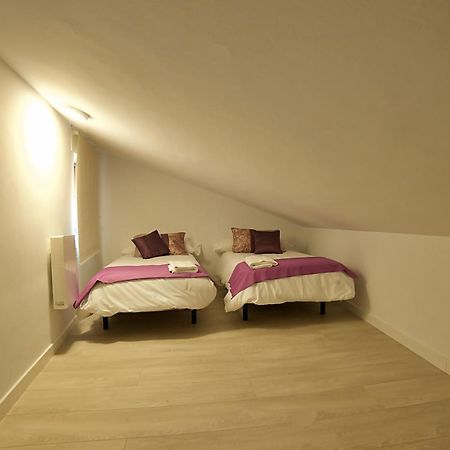 Apartamentos Barrio Humedo Catedral 2 莱昂 外观 照片