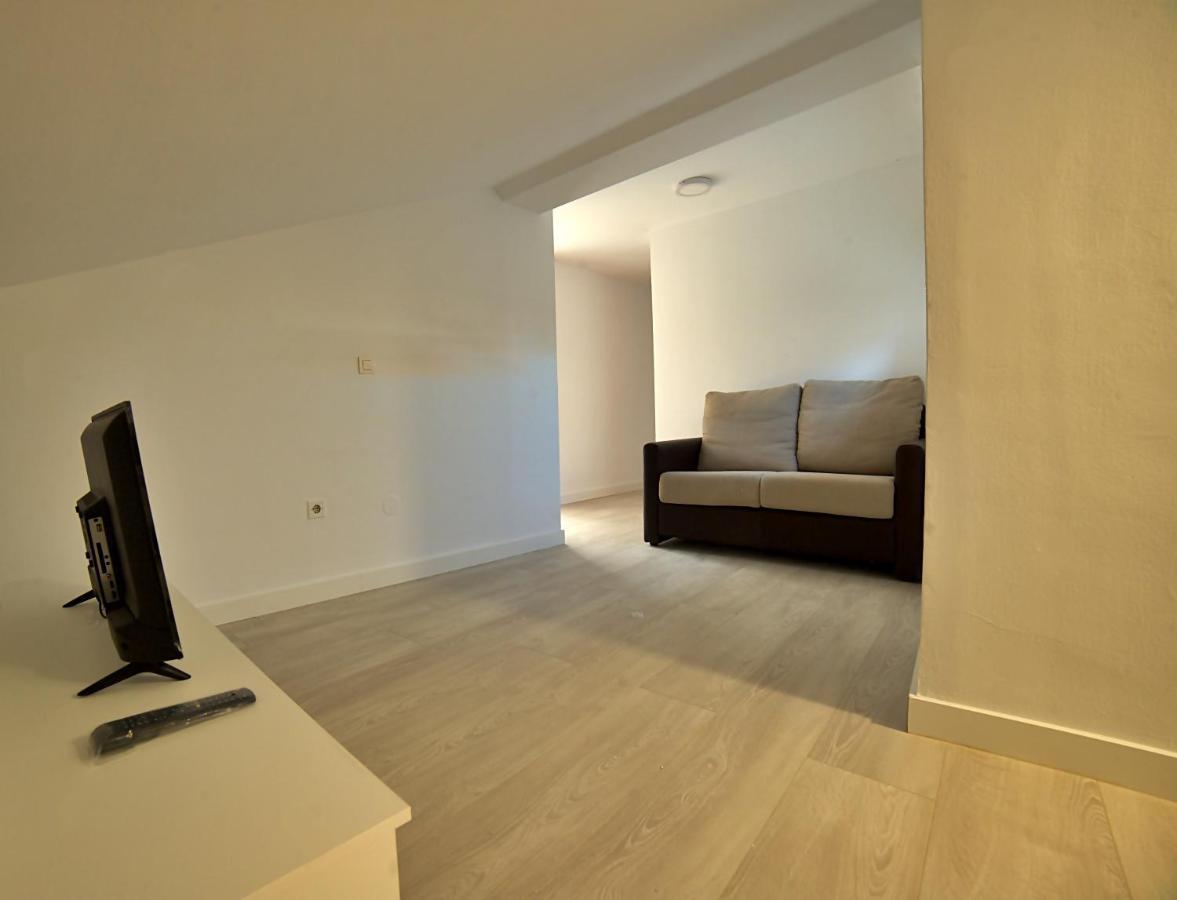 Apartamentos Barrio Humedo Catedral 2 莱昂 外观 照片
