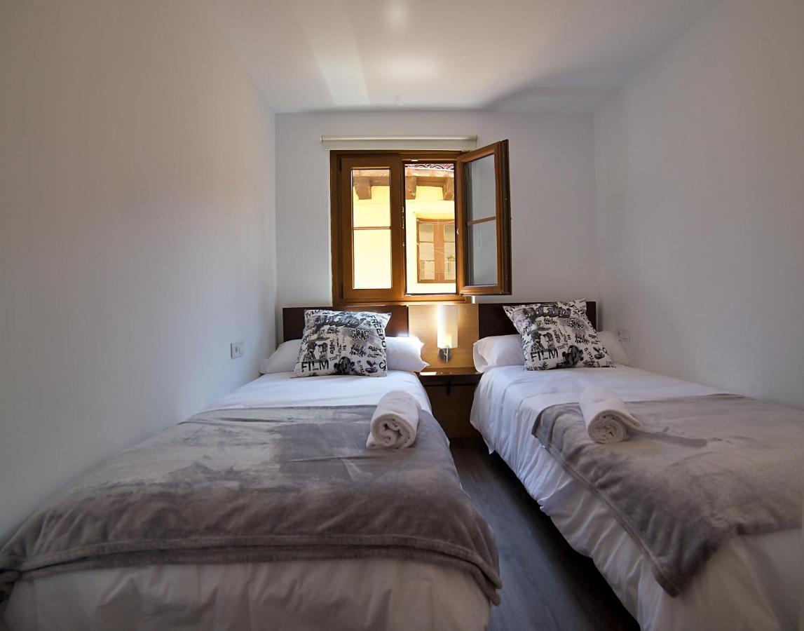 Apartamentos Barrio Humedo Catedral 2 莱昂 外观 照片